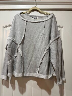 BUCKETLIST Light Gray Distressed Raw-Edge Pullover Sweatshirt